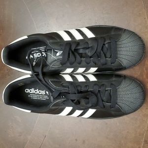 Adidas Sambas